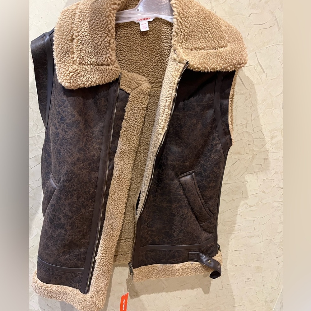 XS Sherpa Joe Fresh Vest 🍁